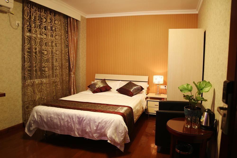 Tianquan 18 Degree Holiday Villa Hotel Сямынь Экстерьер фото